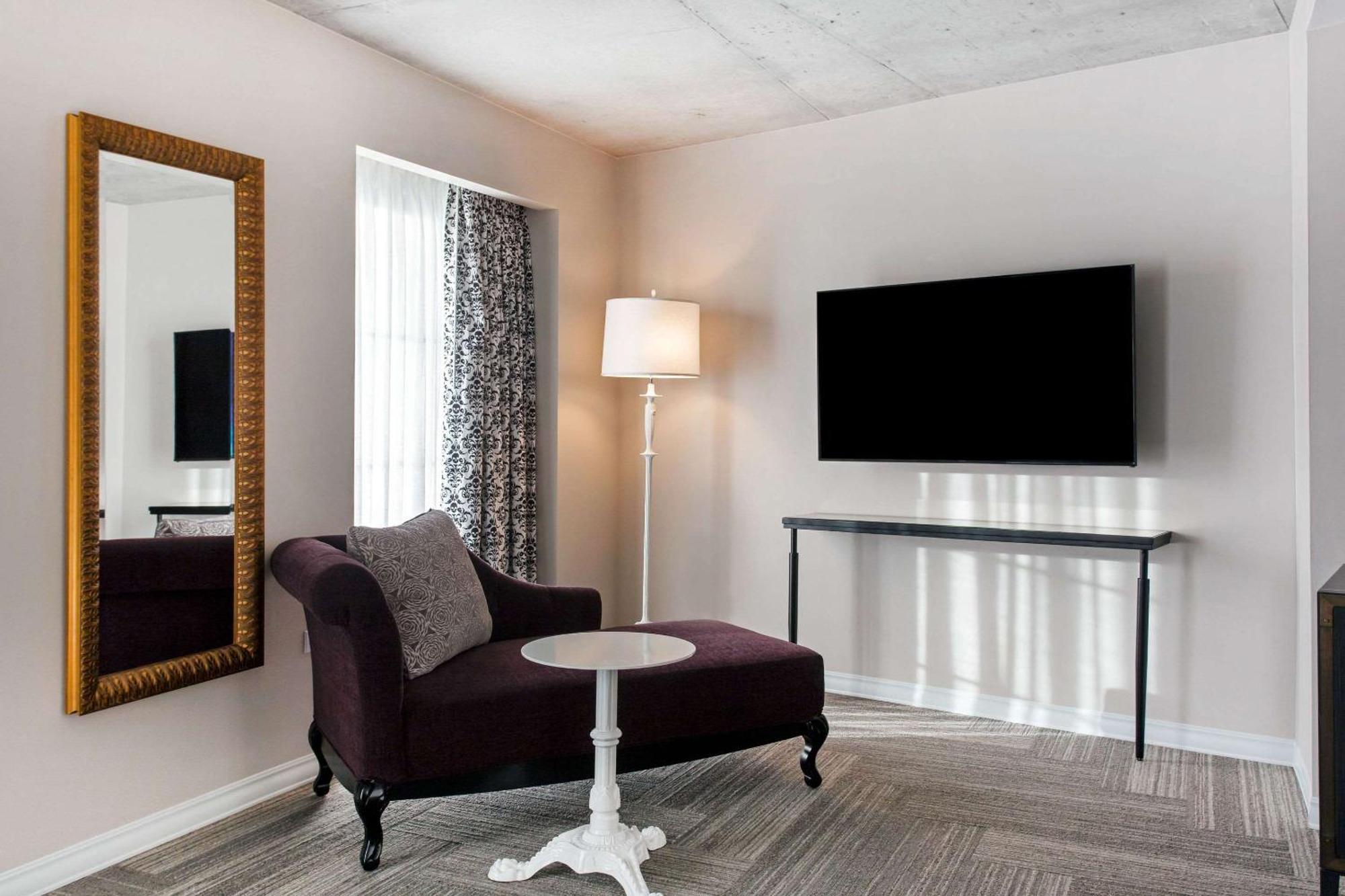 Cambria Hotel New Orleans Downtown Warehouse District Exteriér fotografie